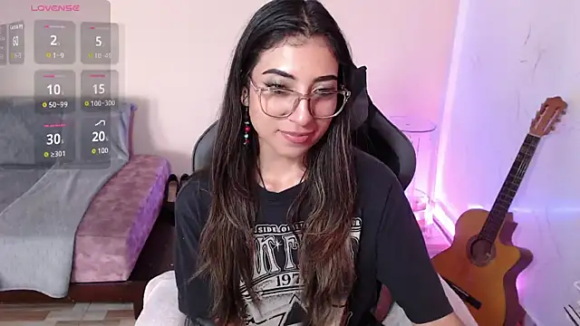 Susanahendrix online show from February 2026 06:17:02 PM