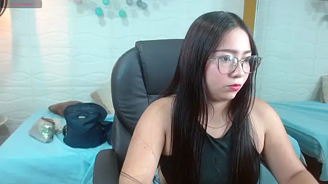 tinisweet online show from March 2026 01:44:02 PM