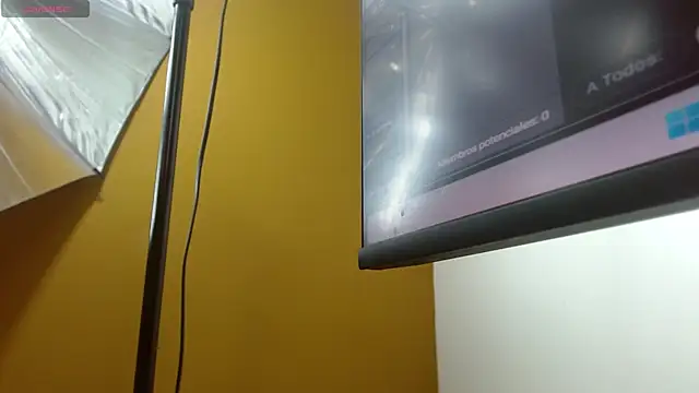 tinisweet online show from April 2026 03:42:02 PM