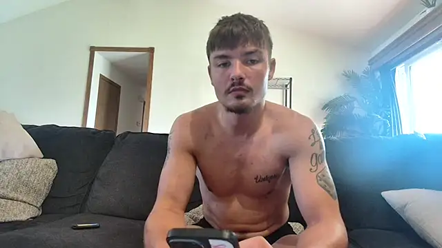 derekmontana2 online show from August 2026 10:56:01 PM