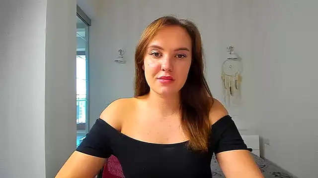 EmmaNorman online show from September 2025 02:27:02 PM