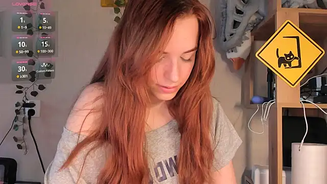 Snapshot of elilybby chatting on July 2026 05:27:02 PM elilybby online show from July 2026 05:27:02 PM