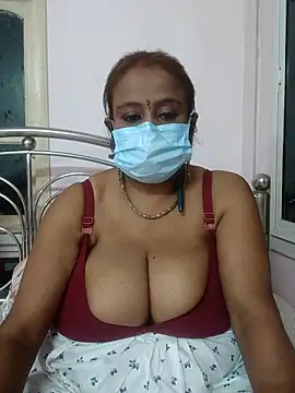 Snapshot of Barna_Love chatting on November 2025 05:58:02 PM Barna Love online show from November 2025 05:58:02 PM