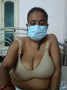 Snapshot of Barna_Love chatting on November 2025 05:33:02 PM Barna Love online show from November 2025 05:33:02 PM