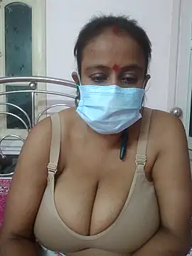 Snapshot of Barna_Love chatting on December 2025 05:43:02 PM Barna Love online show from December 2025 05:43:02 PM