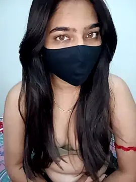 Snapshot of Snehabeauti chatting on February 2026 09:13:01 AM Snehabeauti online show from February 2026 09:13:01 AM