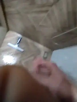 Snapshot of Pio185 chatting on November 2025 09:22:02 AM Pio185 online show from November 2025 09:22:02 AM