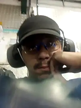 Snapshot of safadinhoo007 chatting on November 2025 02:20:01 AM safadinhoo007 online show from November 2025 02:20:01 AM