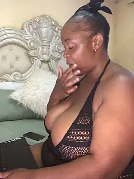 KINKYBOOTI22 online show from April 2026 05:07:02 AM