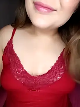 morenaq online show from November 2025 05:20:01 PM