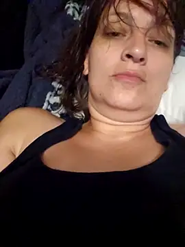 Snapshot of adrielleigh chatting on September 2025 11:41:02 PM adrielleigh online show from September 2025 11:41:02 PM