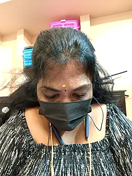 Snapshot of Tamil_Mithra chatting on November 2025 02:39:02 PM Tamil Mithra online show from November 2025 02:39:02 PM