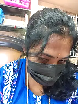 Snapshot of Tamil_Mithra chatting on November 2025 08:49:01 PM Tamil Mithra online show from November 2025 08:49:01 PM