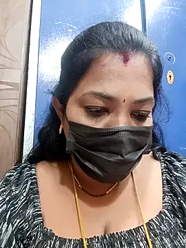 Snapshot of Tamil_Mithra chatting on December 2025 04:29:02 AM Tamil Mithra online show from December 2025 04:29:02 AM