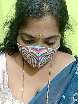 Snapshot of Tamil_Mithra chatting on April 2026 09:33:02 AM Tamil Mithra online show from April 2026 09:33:02 AM