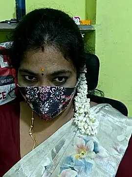 Snapshot of Tamil_Mithra chatting on May 2026 09:31:02 PM Tamil Mithra online show from May 2026 09:31:02 PM