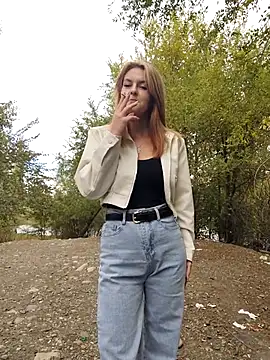 Snapshot of YOOUR_EVAA chatting on September 2025 05:30:01 AM YOOUR EVAA online show from September 2025 05:30:01 AM