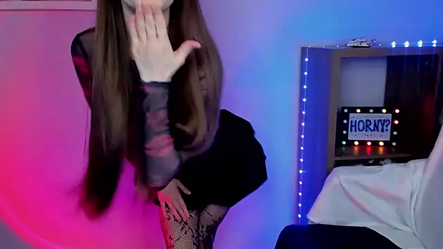 LuxMaya online show from March 2026 06:36:01 AM