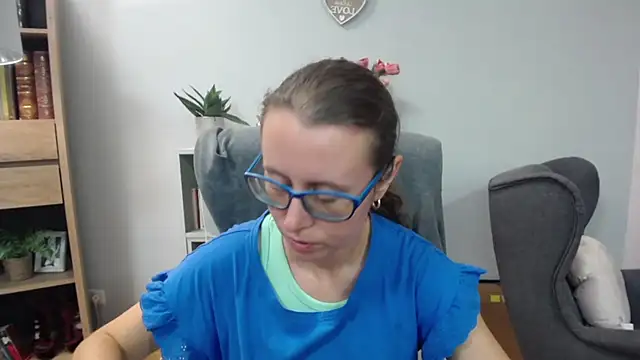 sweetxLizzy online show from July 2026 04:43:02 AM
