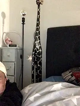 radeczek001 online show from October 2025 01:05:02 AM