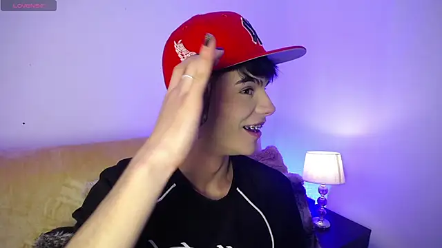 Dulcey  online show from September 2025 04:05:01 AM