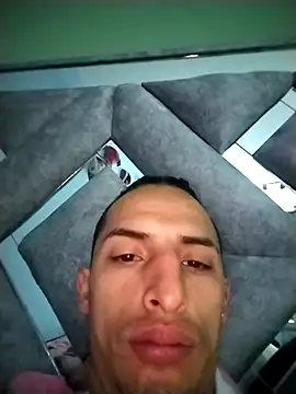 Snapshot of Dani22cmhot chatting on November 2025 02:07:02 PM Dani22cmhot online show from November 2025 02:07:02 PM