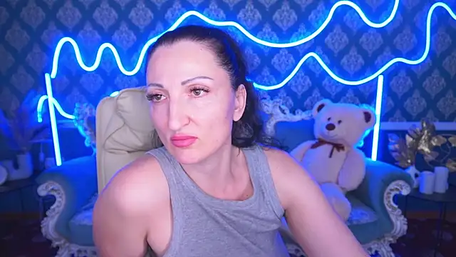 MissRossi online show from October 2025 12:47:01 PM