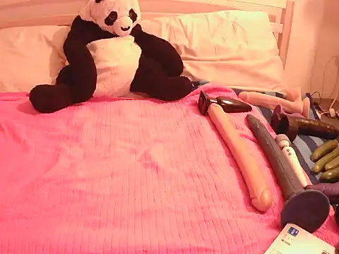 kimTgirl online show from January 2026 07:05:02 PM