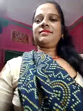 Cutreet online show from September 2025 04:18:02 PM