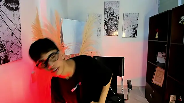 Jim twink online show from October 2025 02:08:02 AM