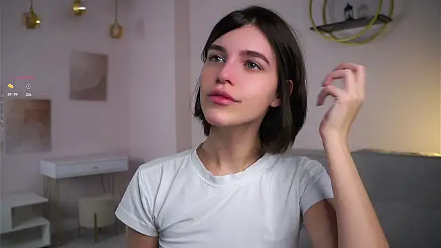 EleneButton online show from November 2025 01:16:01 AM