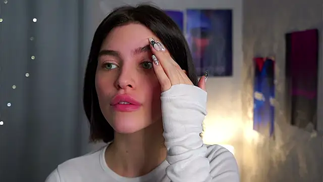 EleneButton online show from February 2026 01:23:02 AM