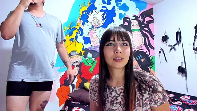 Snapshot of RoxyandAron2 chatting on September 2025 11:08:01 PM RoxyandAron2 online show from September 2025 11:08:01 PM