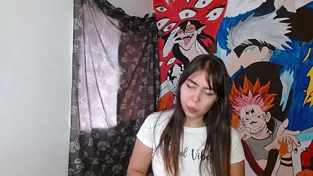 Snapshot of RoxyandAron2 chatting on November 2025 12:29:02 PM RoxyandAron2 online show from November 2025 12:29:02 PM