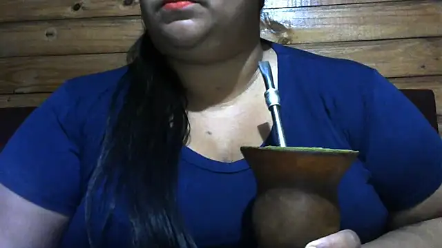 Snapshot of MARRENTINHA34 chatting on July 2026 02:23:01 PM MARRENTINHA34 online show from July 2026 02:23:01 PM