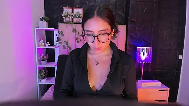 Bonnali lune online show from October 2025 02:40:01 PM