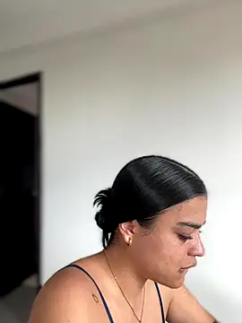 JuanitaMore01 online show from November 2025 07:14:01 PM