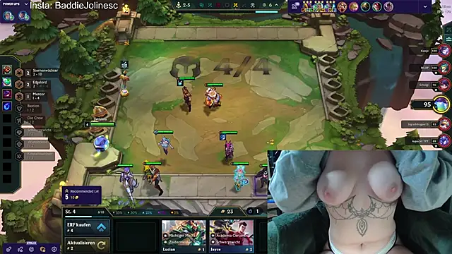 BaddieJoline online show from October 2025 06:38:02 PM