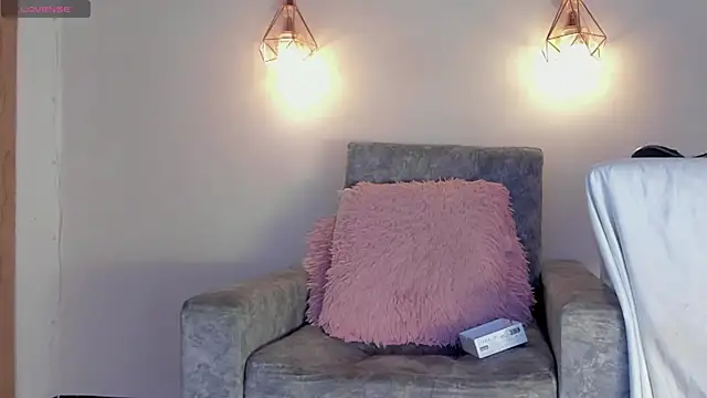 battistaturner online show from July 2026 10:02:02 PM