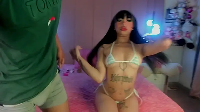 Liah Marthina online show from November 2025 03:17:01 AM