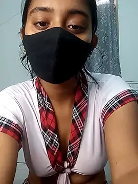 Snapshot of shrutee12 chatting on November 2025 09:09:01 AM shrutee12 online show from November 2025 09:09:01 AM