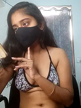 Snapshot of shrutee12 chatting on November 2025 09:26:02 AM shrutee12 online show from November 2025 09:26:02 AM