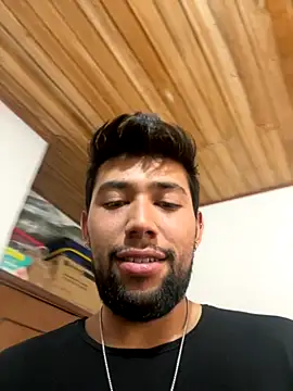 JGentleman online show from October 2025 05:45:02 PM