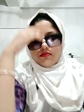 Nusrat-N online show from March 2026 11:43:01 PM