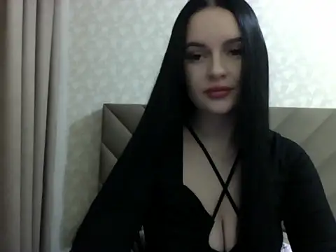 Lulii24 online show from September 2025 11:05:02 PM