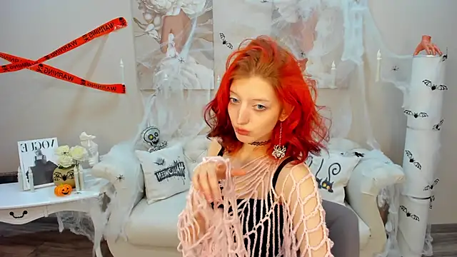 Snapshot of MistyMarlo chatting on October 2025 05:30:01 PM MistyMarlo online show from October 2025 05:30:01 PM