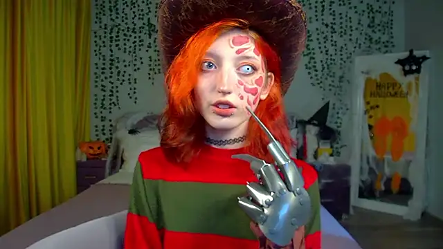 Snapshot of MistyMarlo chatting on October 2025 06:01:01 PM MistyMarlo online show from October 2025 06:01:01 PM