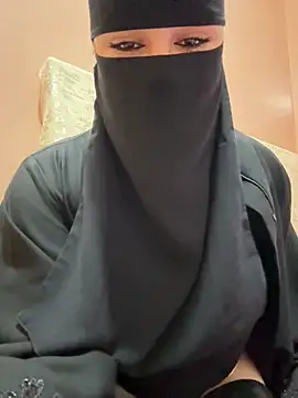  Laiali  online show from February 2026 04:43:02 PM