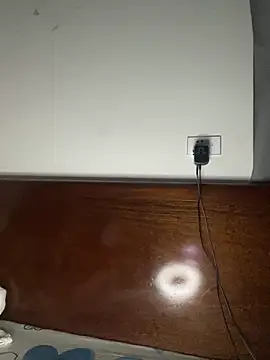 Snapshot of Meowyeuk6 chatting on September 2025 04:27:01 AM Meowyeuk6 online show from September 2025 04:27:01 AM