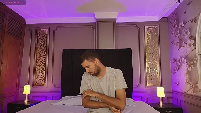 magnus serket online show from November 2025 09:41:01 AM